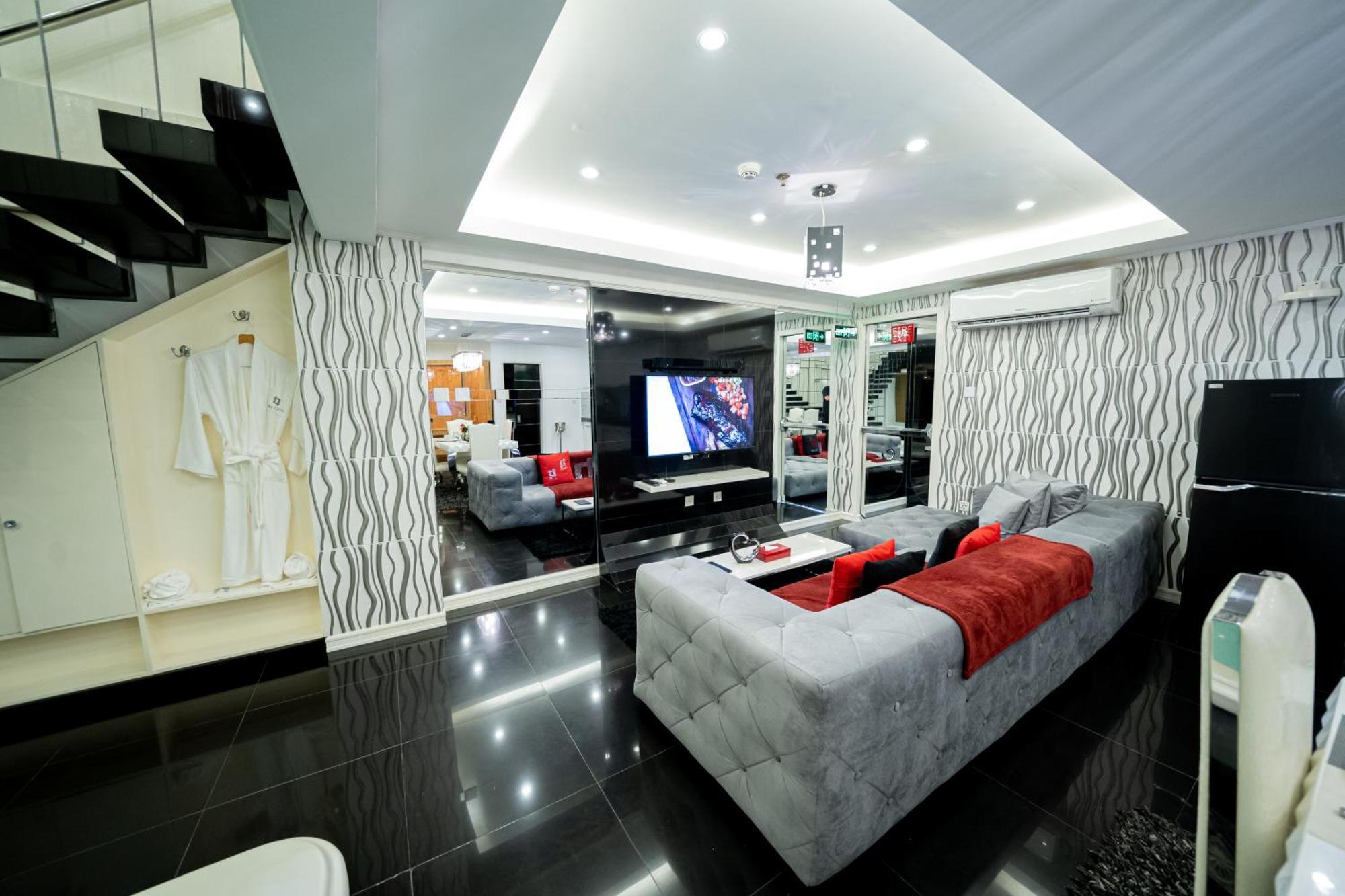 Luks Lofts Hotel & Residences Batangas Dış mekan fotoğraf